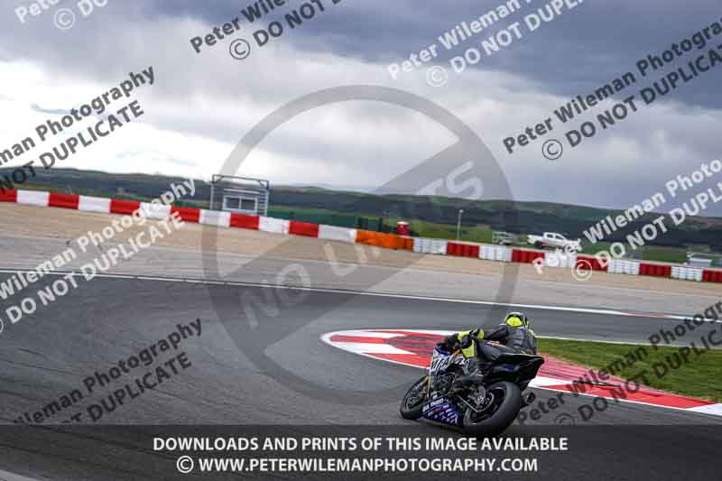 cadwell no limits trackday;cadwell park;cadwell park photographs;cadwell trackday photographs;enduro digital images;event digital images;eventdigitalimages;navarra;no limits trackdays;peter wileman photography;racing digital images;trackday digital images;trackday photos